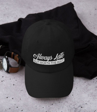 Arrive to your casual events in style with this embroidered cap